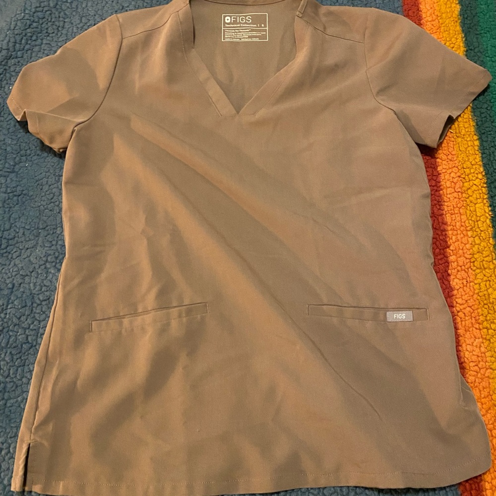 FIGS Women's Casma Scrub Top